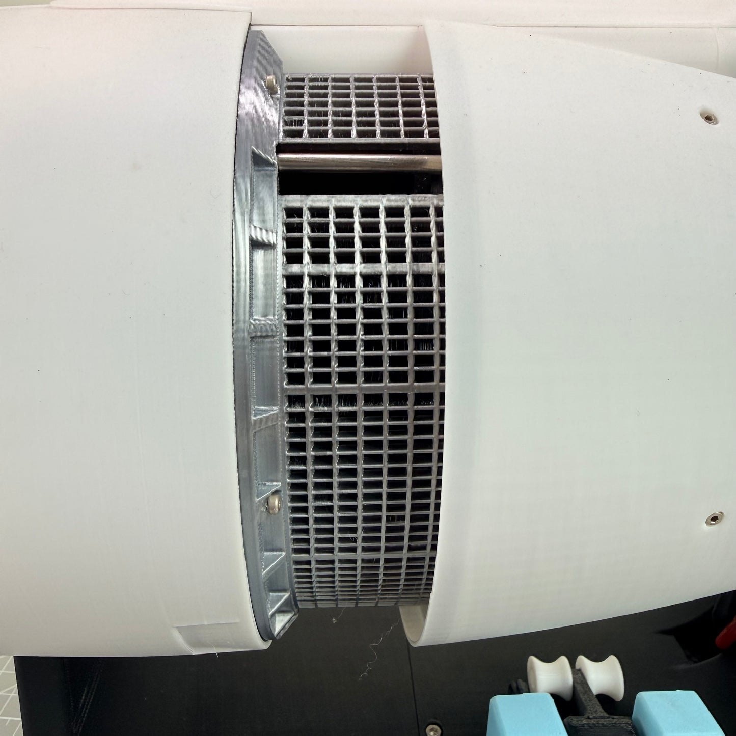 Simulated Functional Turbofan Engine Model Kit – Working Jet Engine Replica for Aviation Fans